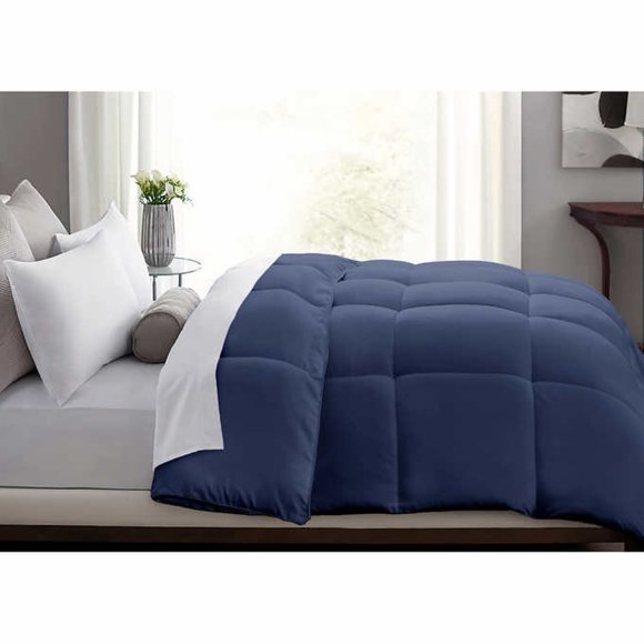 Blue Ridge Home Microfiber Down Alternative Comforter, Full/Queen, NWT - Picture 1 of 2